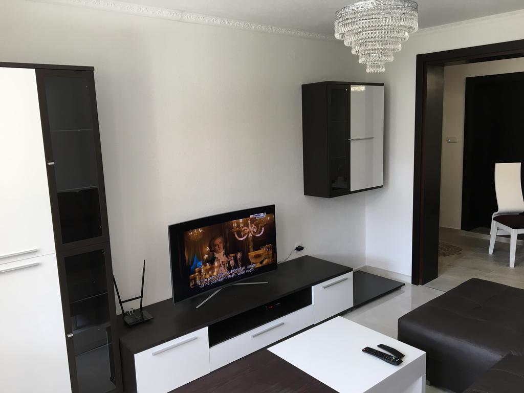 Apartment Apollo Kotor Buitenkant foto