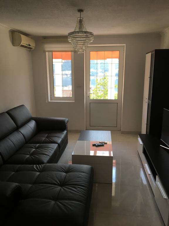 Apartment Apollo Kotor Buitenkant foto