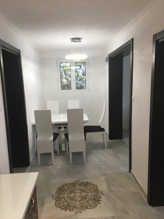 Apartment Apollo Kotor Buitenkant foto